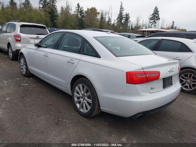 WAUGFAFC2EN008225 Audi A6 2.0t Premium