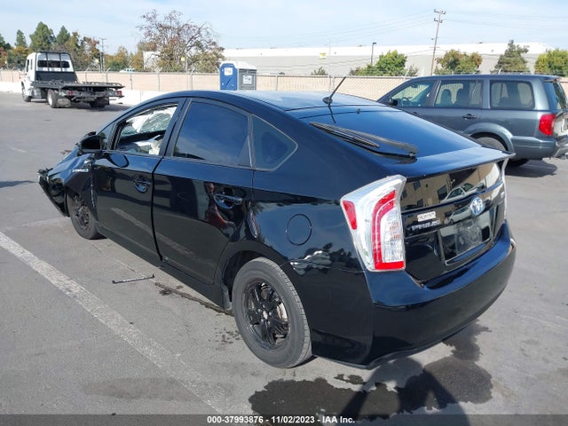 Toyota Prius 2014 JTDKN3DU4E1764556 Image 3