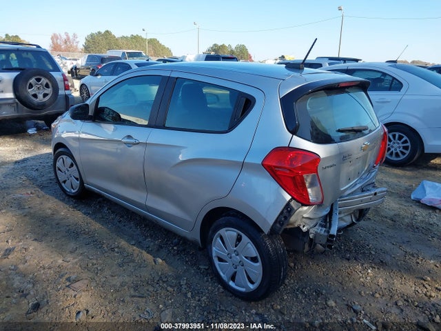 Chevrolet Spark Ls Cvt 2017 KL8CB6SA8HC831345 Image 3