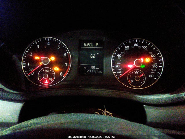 1VWAT7A31FC029847 Volkswagen Passat 1.8t Wolfsburg Edition