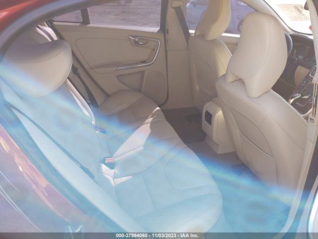 YV140MFCXF2305619 Volvo S60 T5 Premier Plus