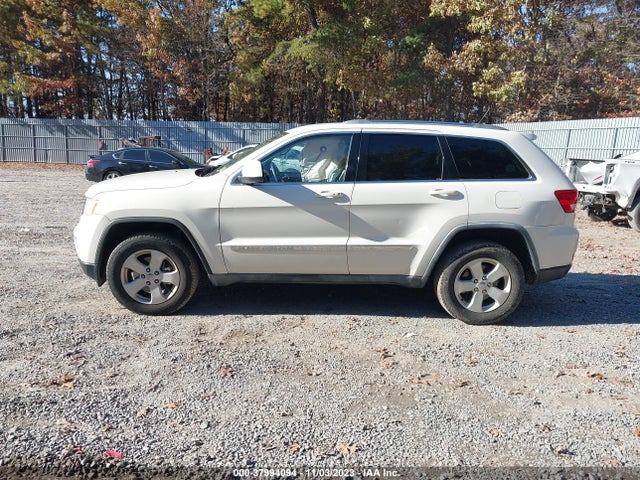 2011 JEEP GRAND CHEROKEE LAREDO VIN: 1J4RR4GG0BC522808
