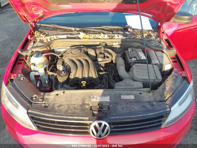 3VW1K7AJ3EM441539 Volkswagen Jetta 2.0l S