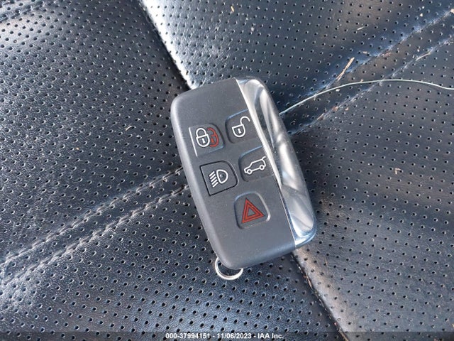 Land Rover Range Rover 5.0l V8 Supercharged 2014 SALGS3TF8EA164410 Image 11