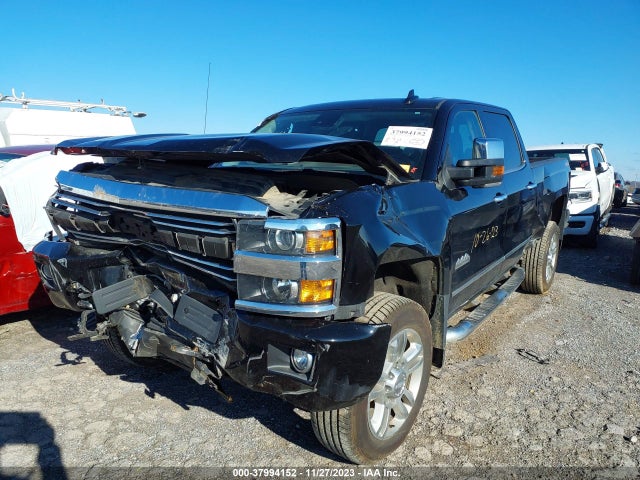 2015 CHEVROLET SILVERADO 2500HD HIGH COUNTRY VIN: 1GC1KXE86FF611159