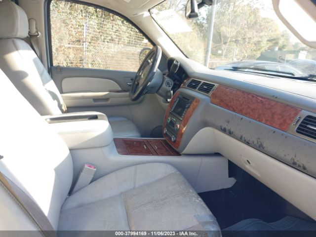 2007 CHEVROLET SUBURBAN 1500 1GNFK16317R368874 Photo 4