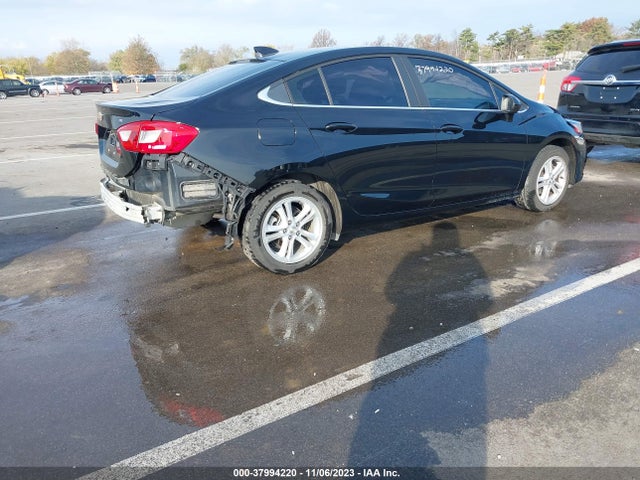 Chevrolet Cruze Lt Auto 2017 1G1BE5SMXH7110458 Image 4