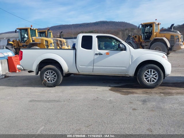 2015 NISSAN FRONTIER SV VIN: 1N6AD0CW7FN719232