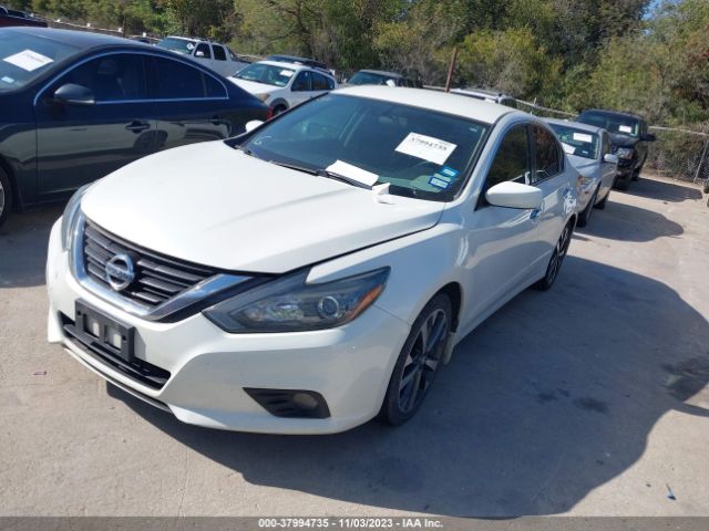 1N4AL3AP0HC496619 Nissan Altima 2.5 Sr