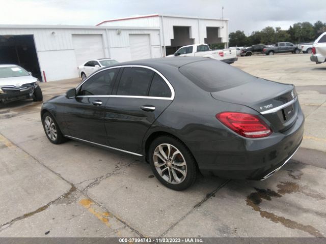 55SWF4KB3GU104944 Mercedes-Benz C 300 4matic