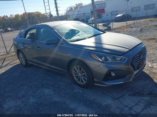 Hyundai SONATA ECO 2018 5NPE24AA7JH700536 Image 1