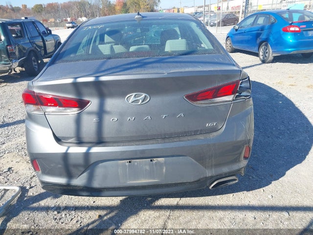 Hyundai SONATA ECO 2018 5NPE24AA7JH700536 Image 16