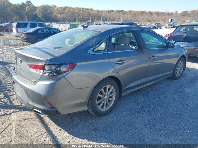 Hyundai SONATA ECO 2018 5NPE24AA7JH700536 Image 4