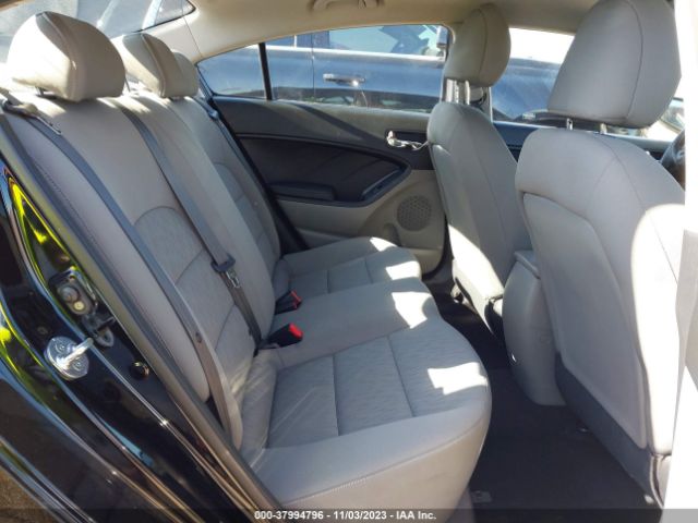 KNAFK4A60G5545852 KIA FORTE LX