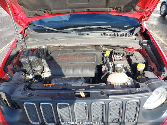 ZACCJABB0HPF76658 Jeep Renegade Latitude Fwd
