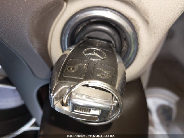 WDDGJ4HB2EG272918 Mercedes-Benz C 250