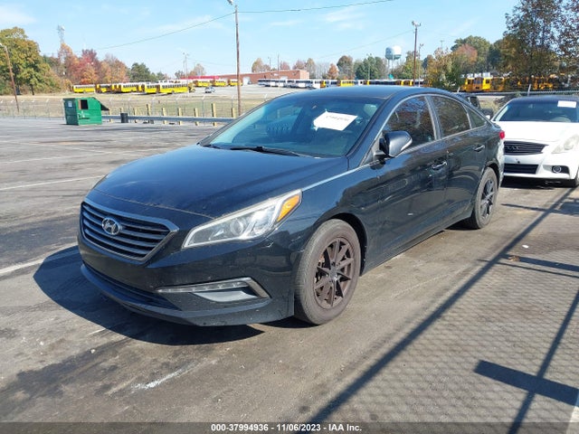 Hyundai SONATA ECO 2015 5NPE24AA0FH219924 Image 2
