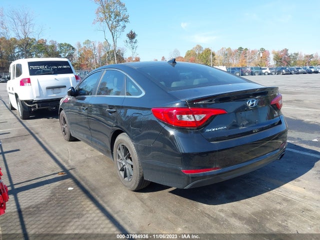 Hyundai SONATA ECO 2015 5NPE24AA0FH219924 Image 3