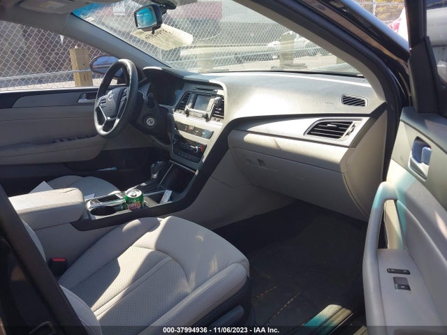 Hyundai SONATA ECO 2015 5NPE24AA0FH219924 Image 5