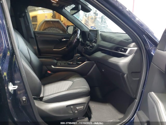 Toyota Highlander Xse 2022 5TDLZRAH8NS133993 Image 5
