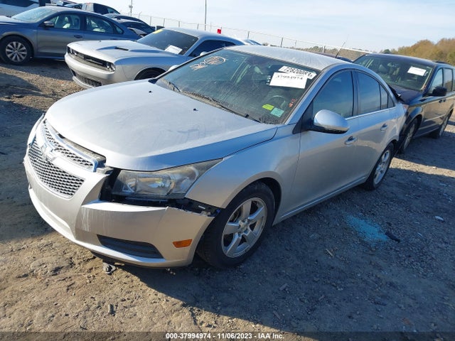 Chevrolet Cruze 1lt Auto 2014 1G1PC5SB5E7462644 Image 2