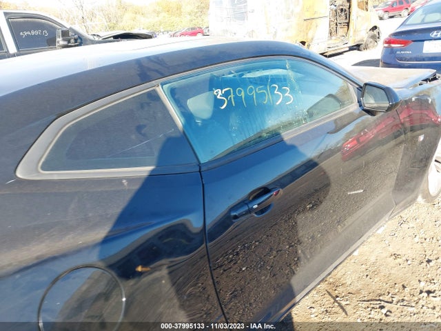 Chevrolet Camaro 1lt 2018 1G1FB1RS0J0137609 Image 12
