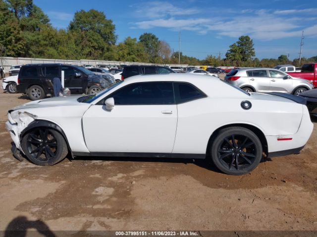 2C3CDZAG7GH323005 Dodge Challenger Sxt Plus