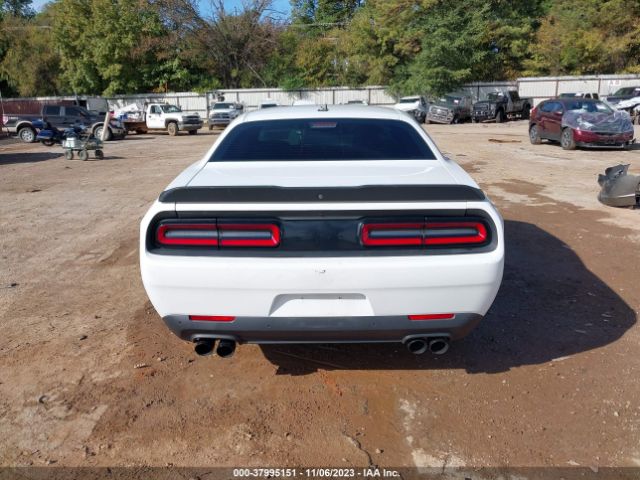 2C3CDZAG7GH323005 Dodge Challenger Sxt Plus