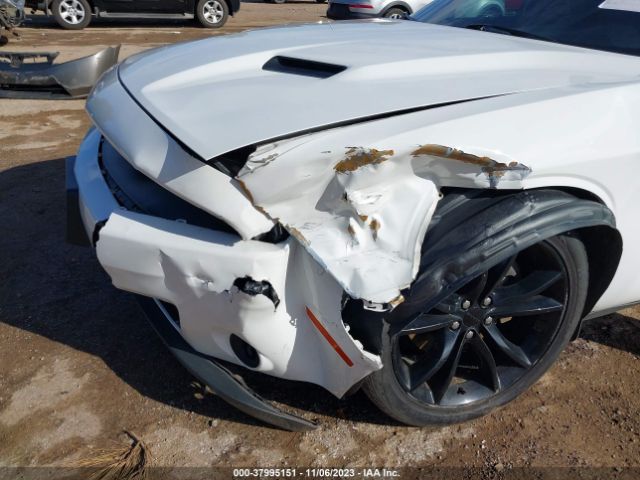 2C3CDZAG7GH323005 Dodge Challenger Sxt Plus