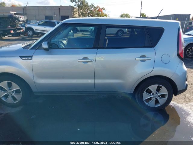 KNDJN2A2XG7872396 KIA Soul
