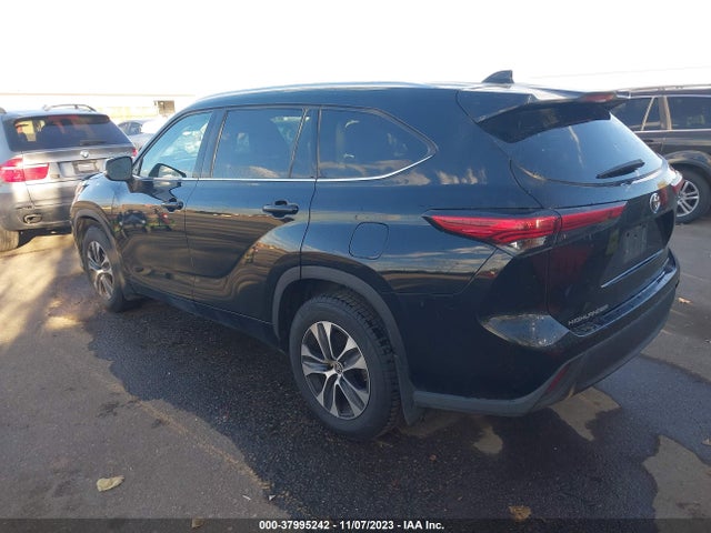 Toyota Highlander Xle 2021 5TDGZRBH0MS545095 Image 3