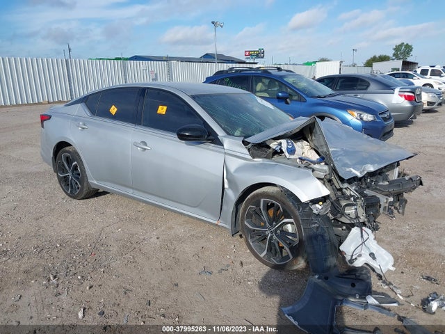 2023 NISSAN ALTIMA SR FWD VIN: 1N4BL4CV3PN333634