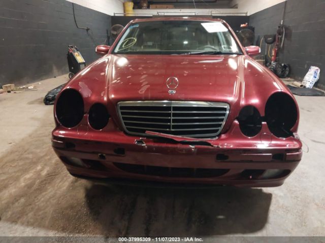 2001 MERCEDES-BENZ E-CLASS WDBJF82J11X043809 Photo 5
