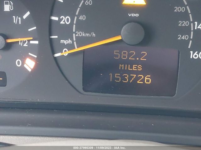 2001 MERCEDES-BENZ E-CLASS WDBJF82J11X043809 Photo 6