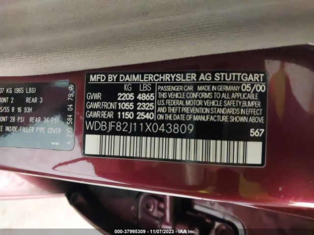 2001 MERCEDES-BENZ E-CLASS WDBJF82J11X043809 Photo 8