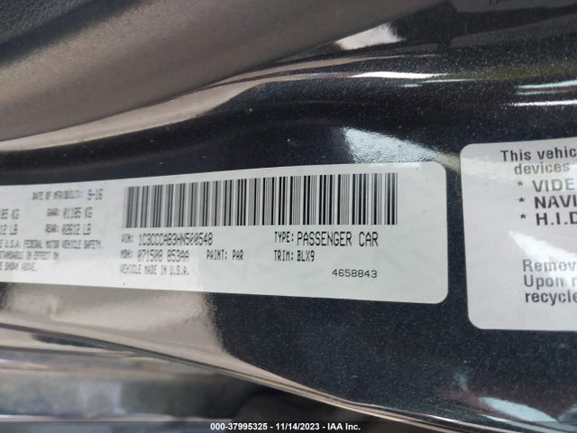 Chrysler 200 Limited Platinum 2017 1C3CCCAB3HN500548 Image 9