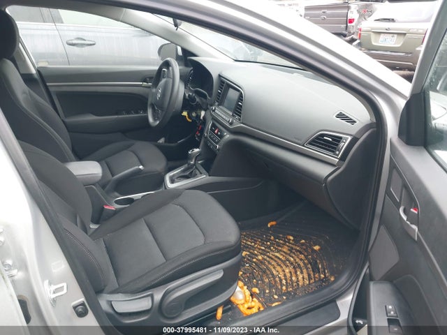 Hyundai ELANTRA SEL 2018 5NPD84LF7JH214120 Image 5