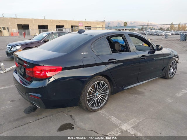 WBAJA9C56KB393424 BMW 530e Iperformance