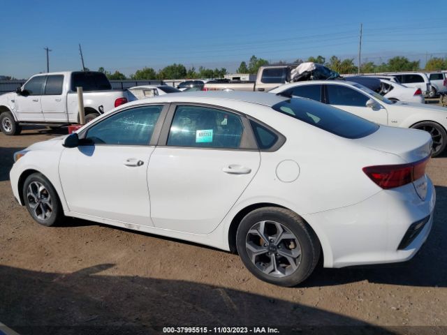3KPF24ADXLE213840 KIA Forte Lxs