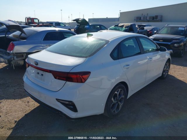 3KPF24ADXLE213840 KIA Forte Lxs