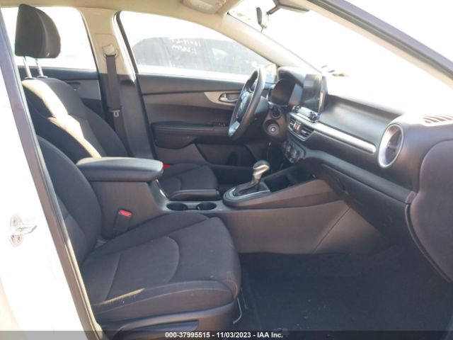 3KPF24ADXLE213840 KIA Forte Lxs