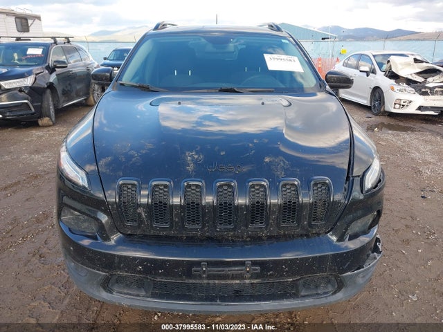 1C4PJMCB4GW205926 Jeep Cherokee Altitude