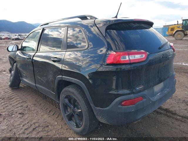 1C4PJMCB4GW205926 Jeep Cherokee Altitude