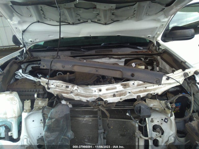 Toyota Tacoma Sr 2018 5TFRX5GN0JX105065 Image 10