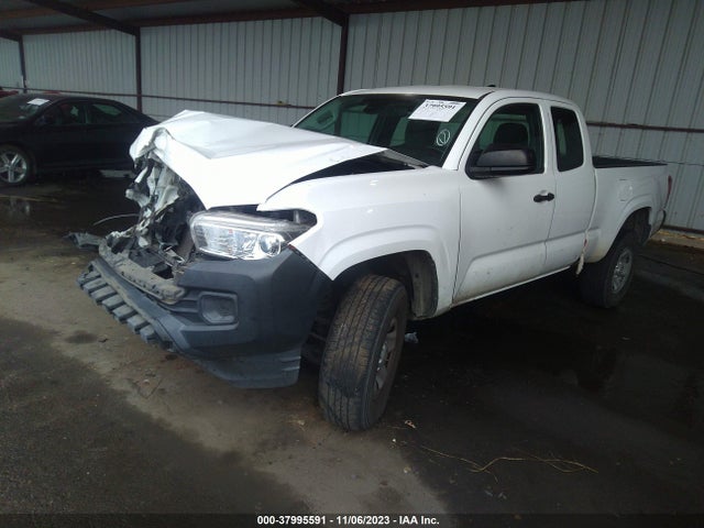 Toyota Tacoma Sr 2018 5TFRX5GN0JX105065 Image 2