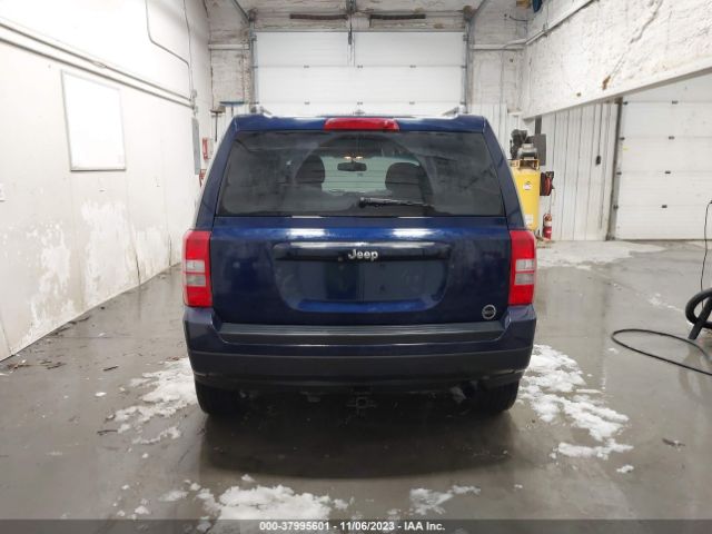 1C4NJRFB6GD522358 Jeep Patriot Latitude