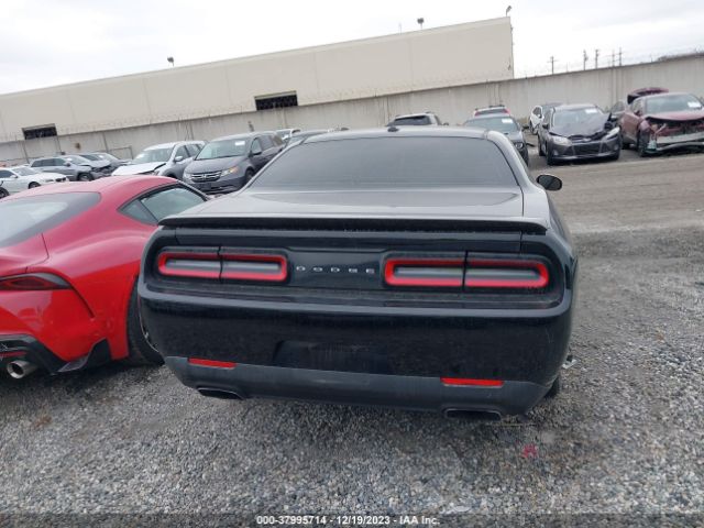 2C3CDZBT0HH587261 Dodge Challenger R/t