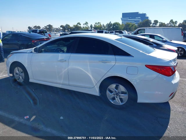 Hyundai SONATA GLS 2014 5NPEB4AC0EH820699 Image 13