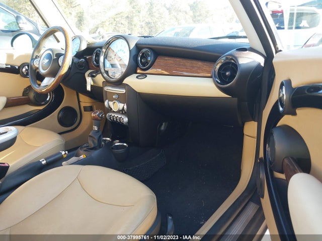 2007 MINI COOPER WMWMF33597TT58177 Photo 4