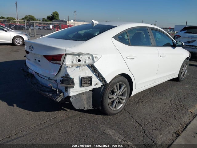 Hyundai Elantra Value Edition 2017 5NPD84LF1HH186955 Image 4